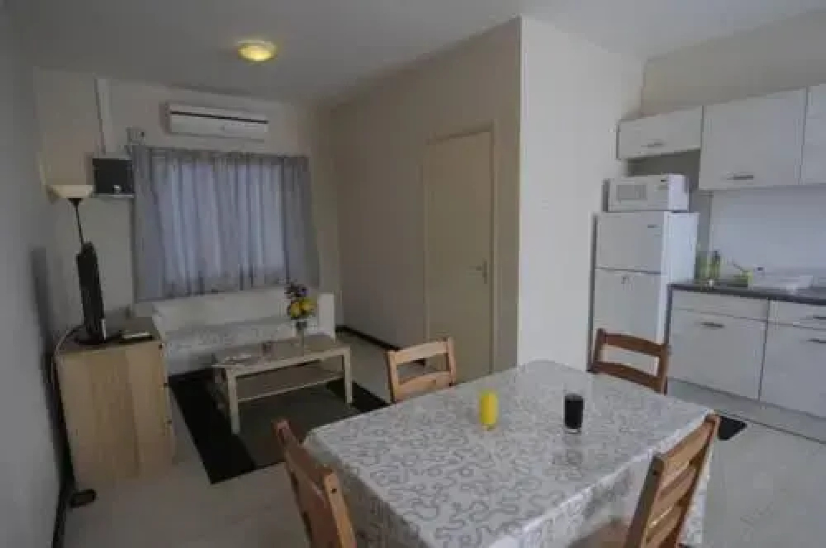 Wilhelmina Hotel & Apartments