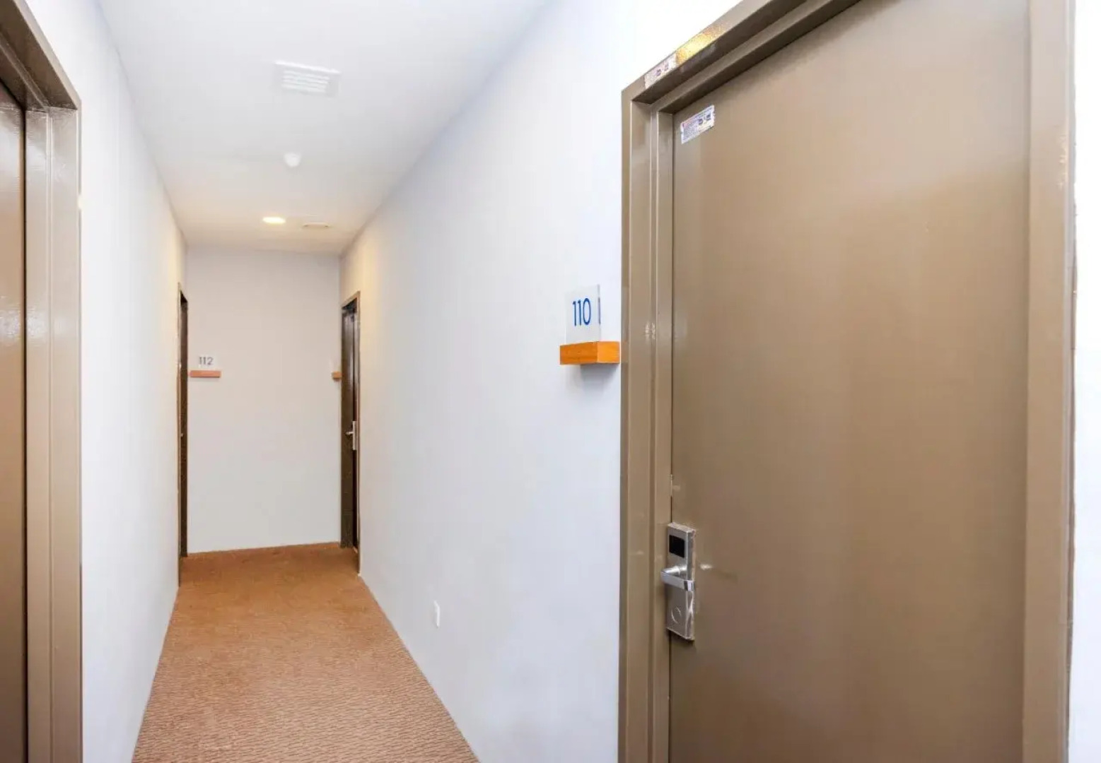 Hotel Ariana Iskandar