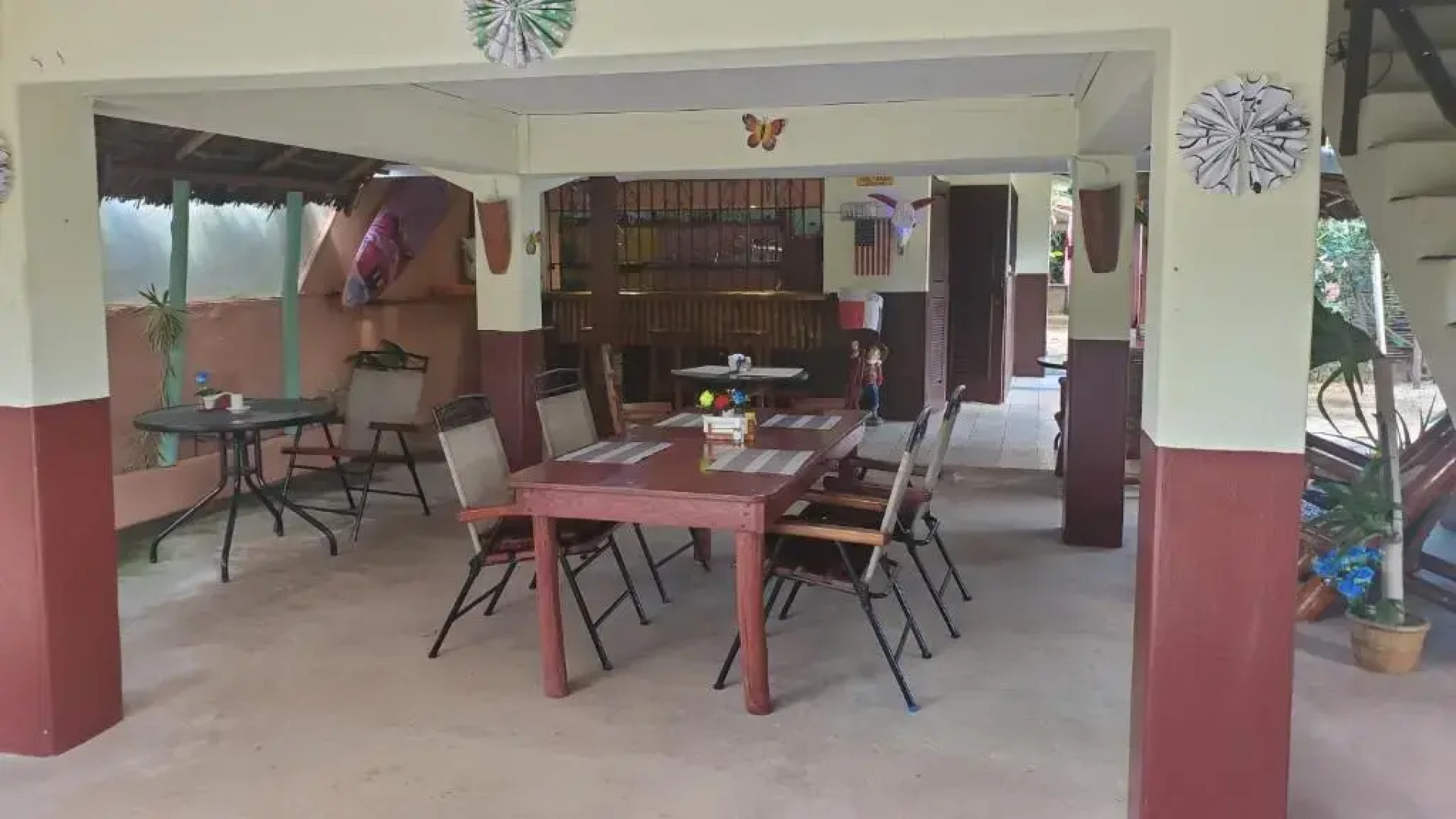 YES PAPA! Rooms at 100m from the beach!