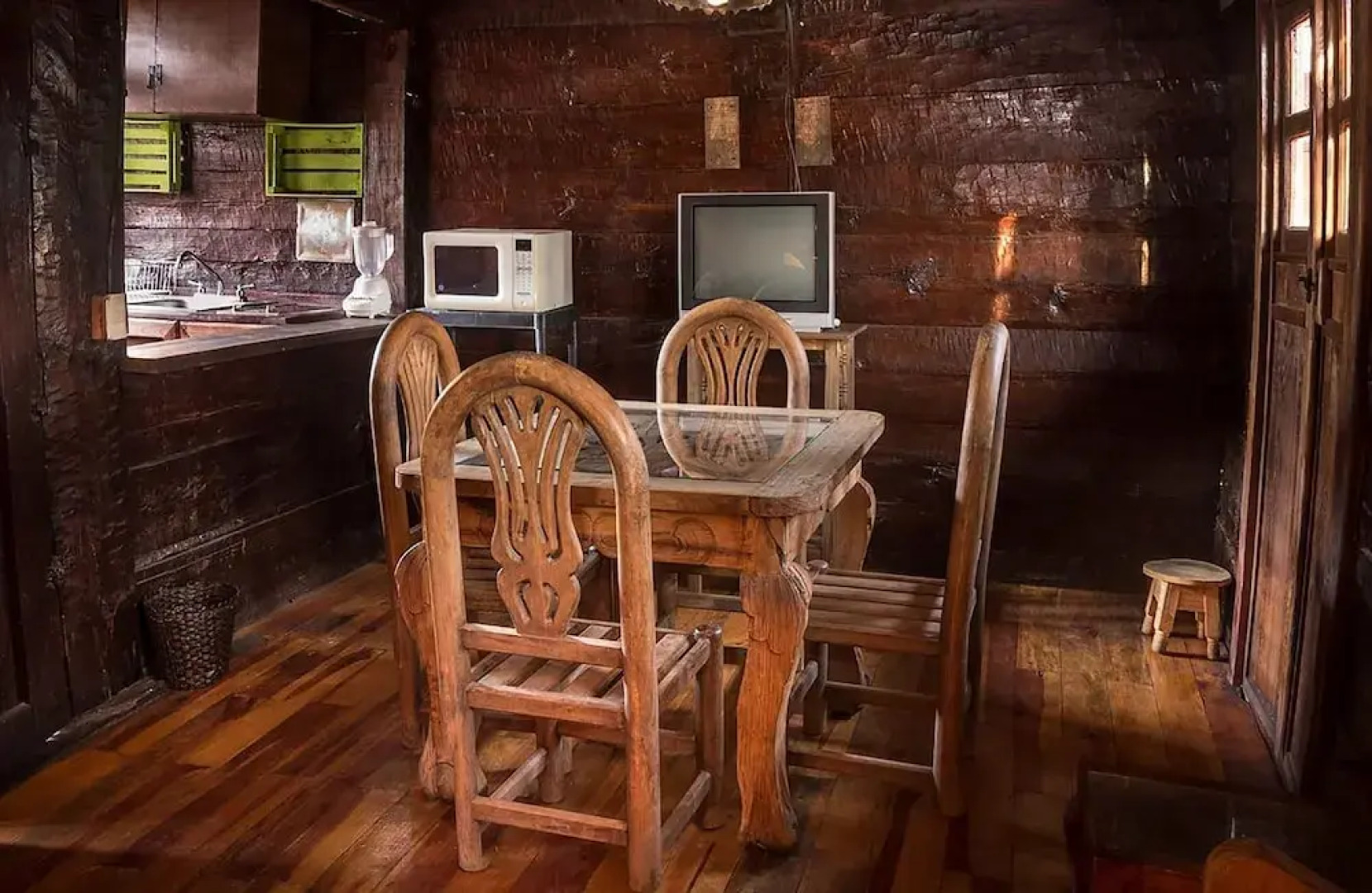 Cabañas y Suites Mansion del Virrey