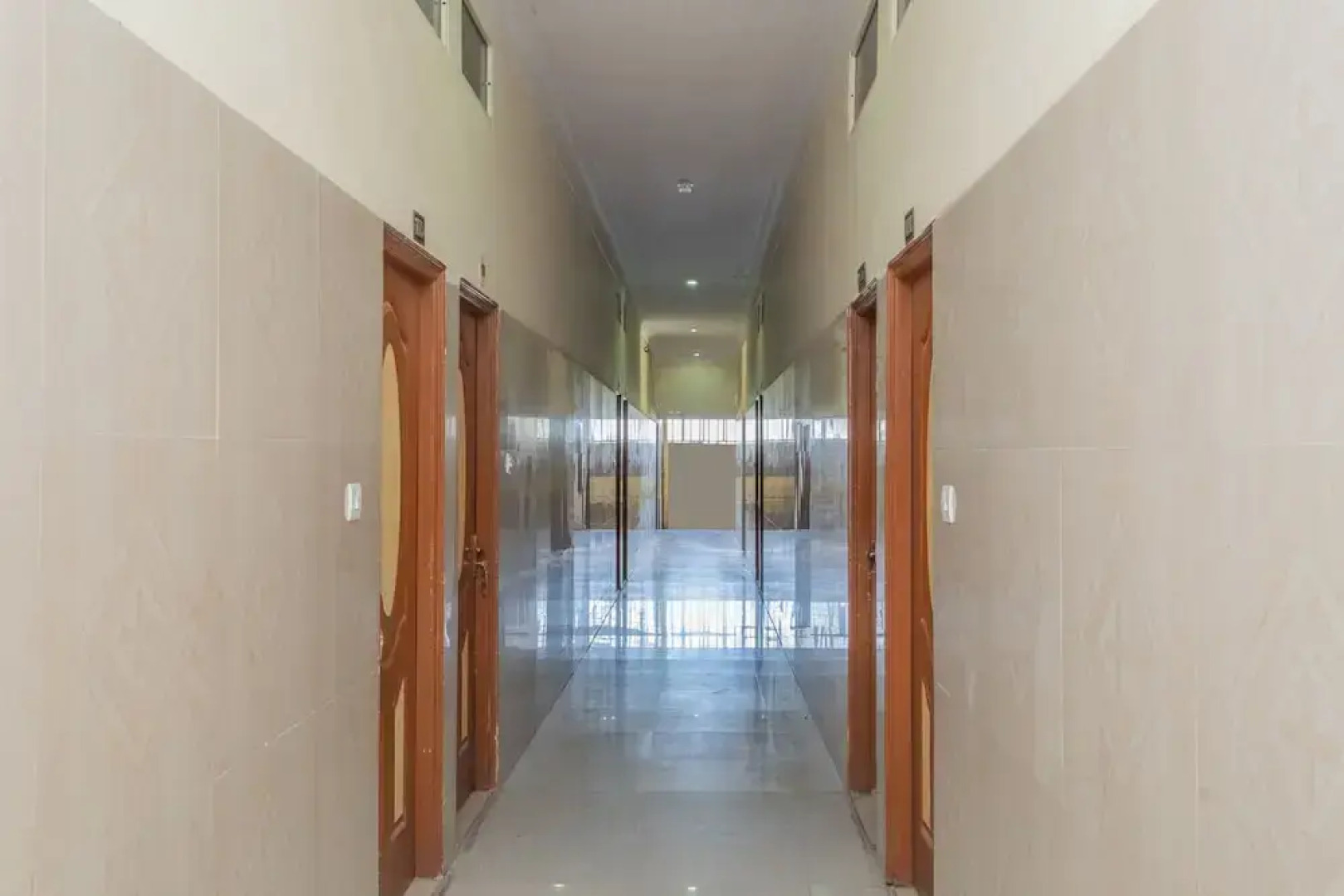 OYO 23361 Hotel Kanakshree