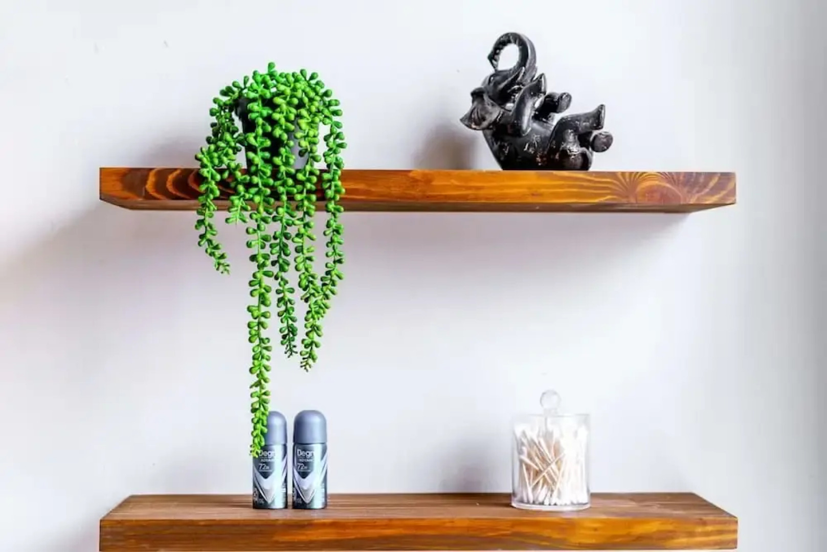 Prime Location Top Rated Clean Parking Free