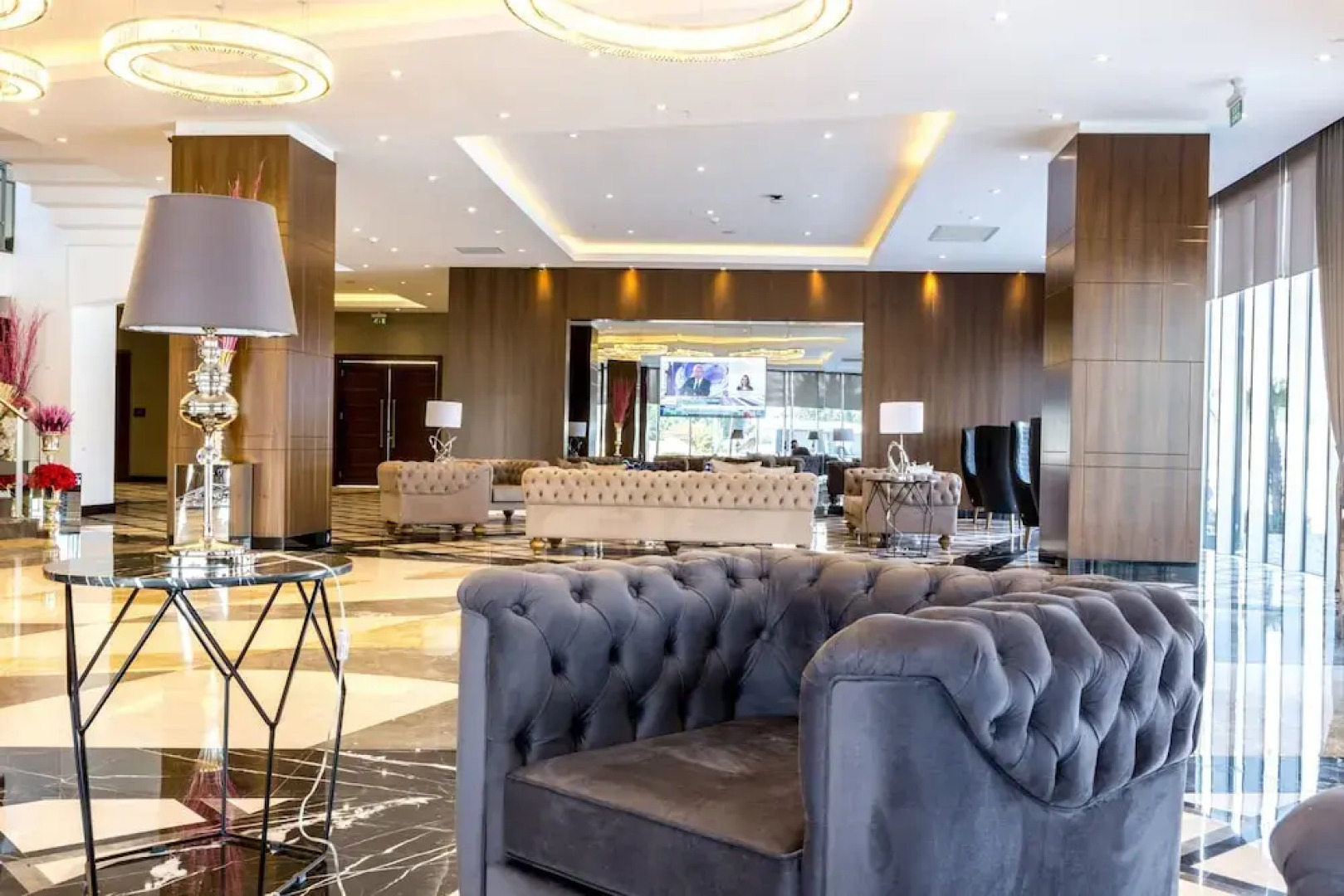 Willmont Hotel & Convention Center