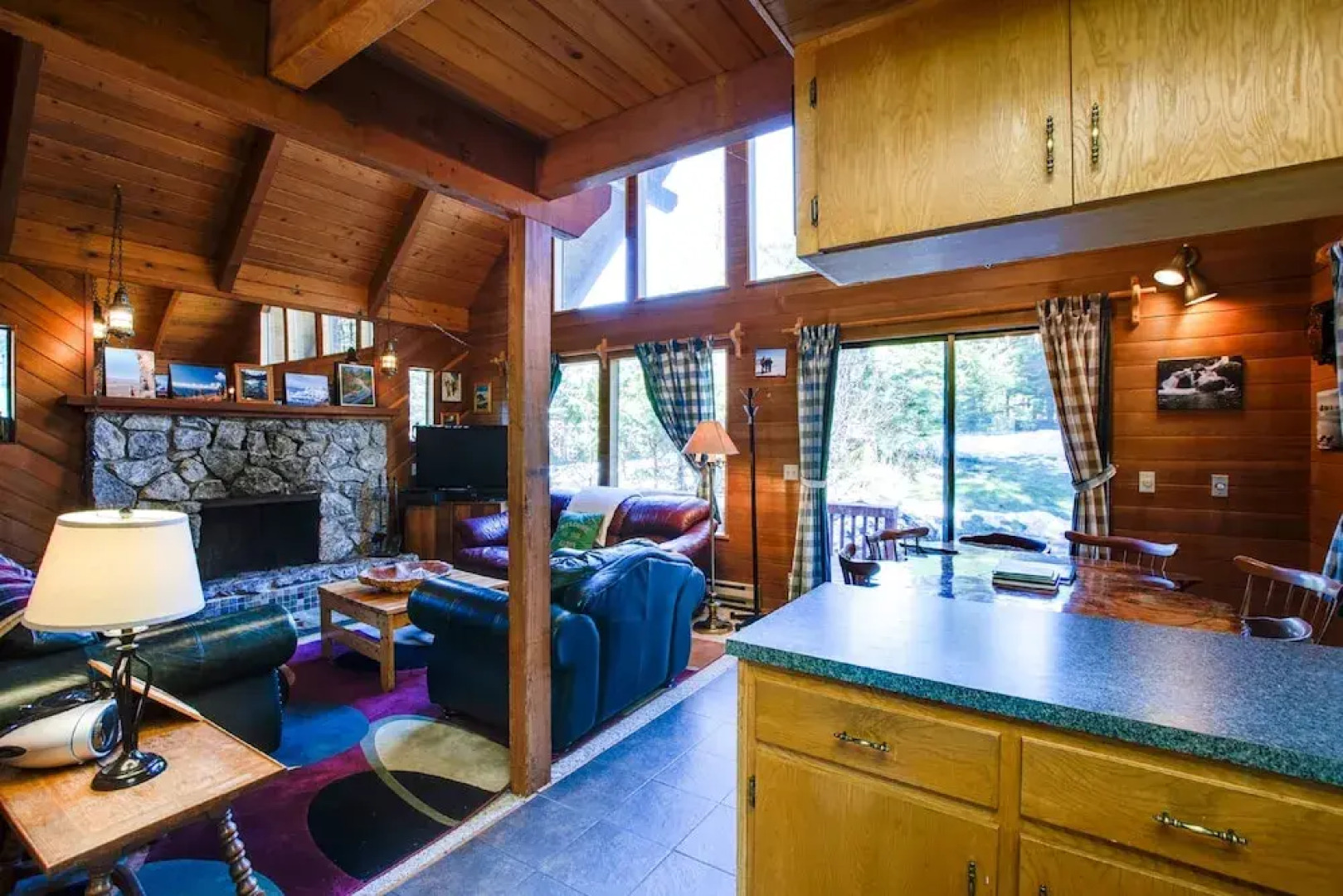 53MBR - Hot Tub - Wi-Fi - Sleeps 6