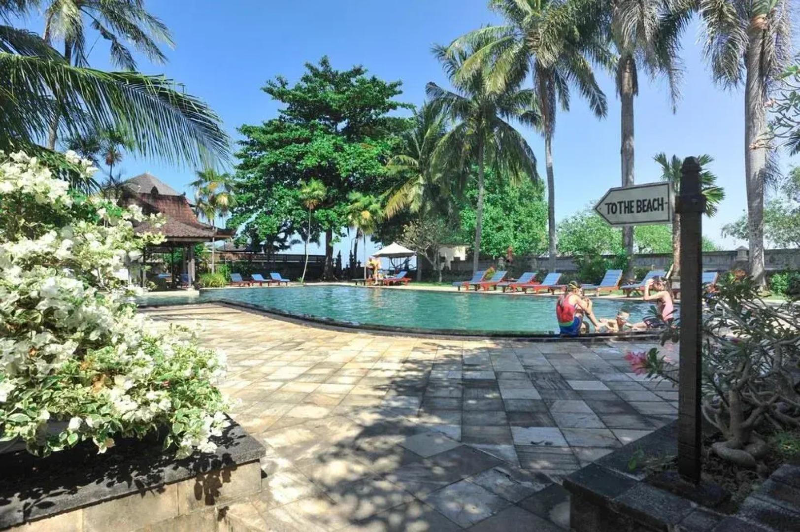 龙目岛艾里潘泰圣吉吉克拉丹甘酒店(Airy Pantai Senggigi Krandangan Lombok)