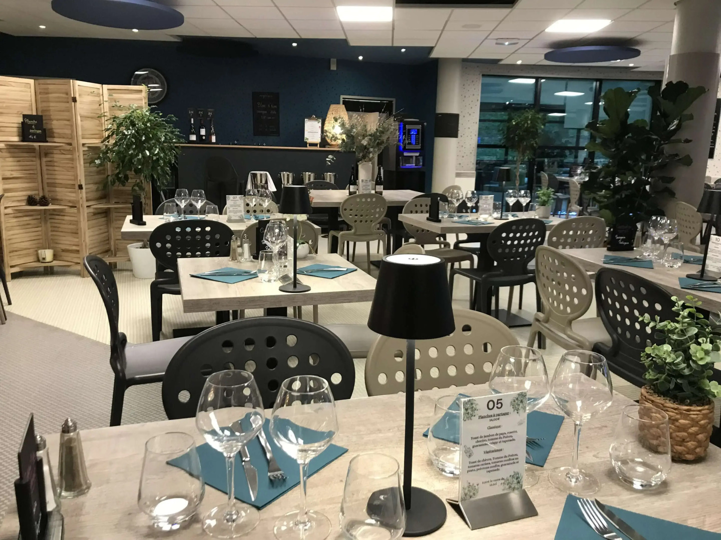 Kyriad Poitiers Jules Verne Site du Futuroscope