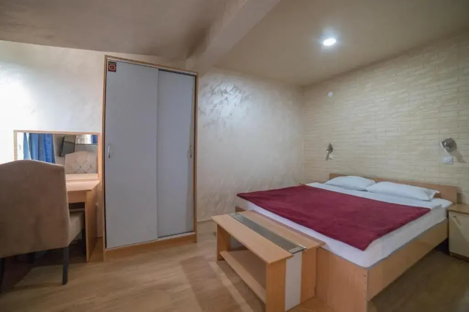 Hotel Balkan Highway