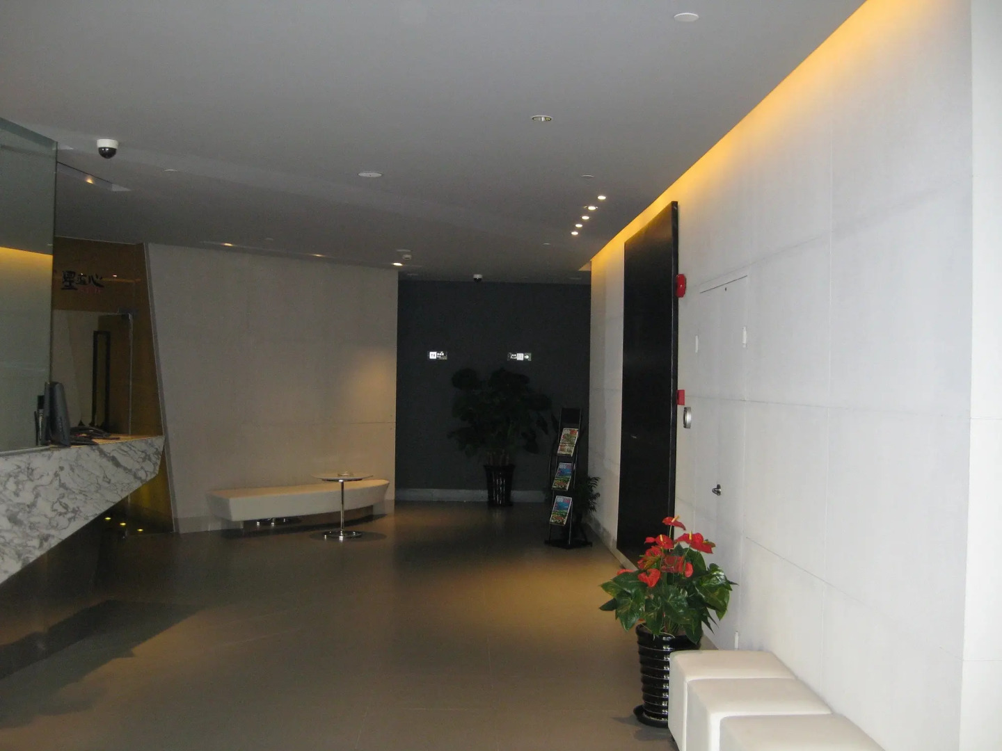 Jinjiang Inn Shanghai Qingfang Market Caoan Road