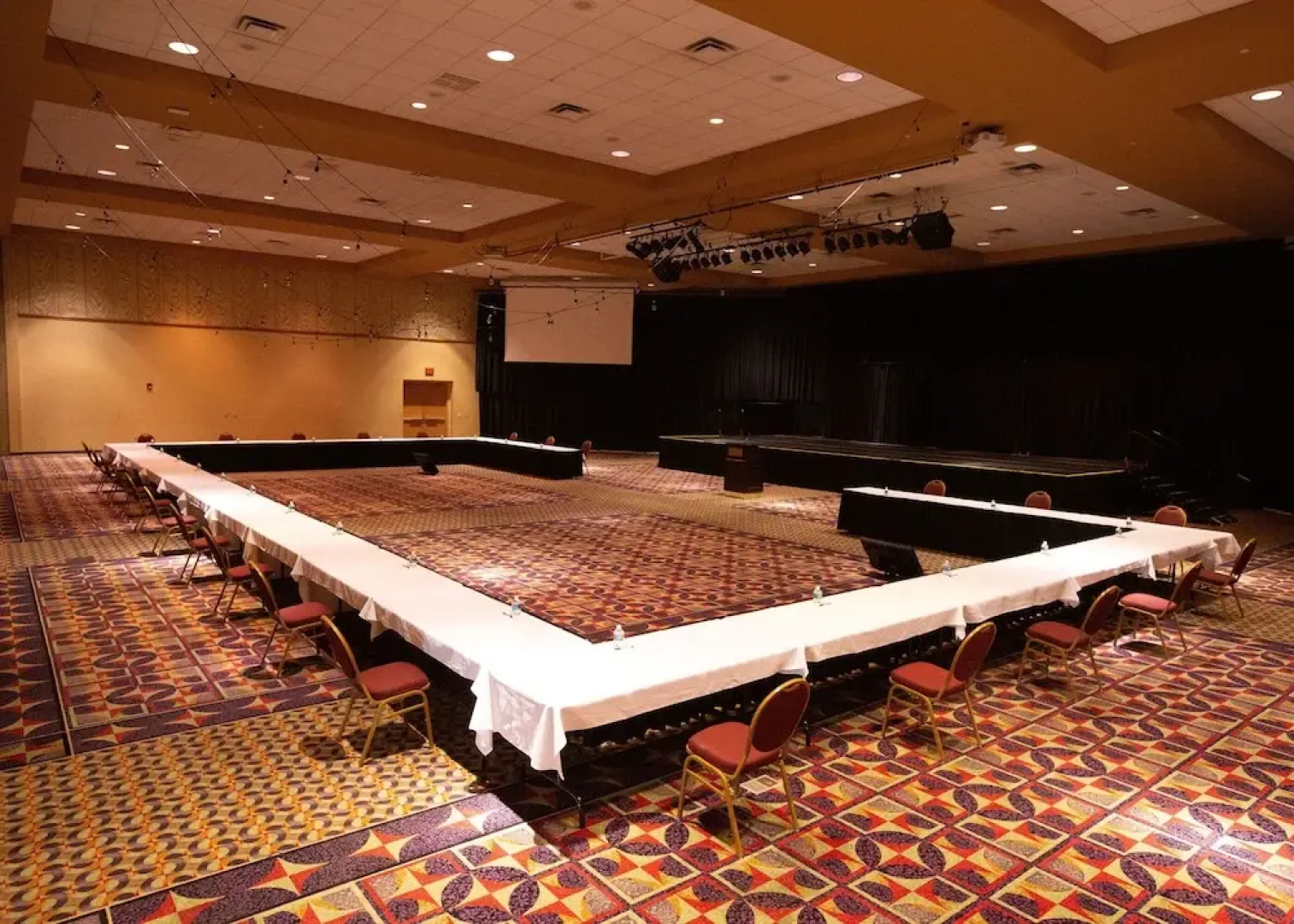 Riverside Casino & Golf Resort