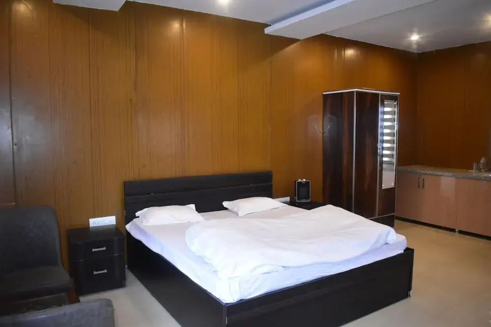 Forest Rest House Bir