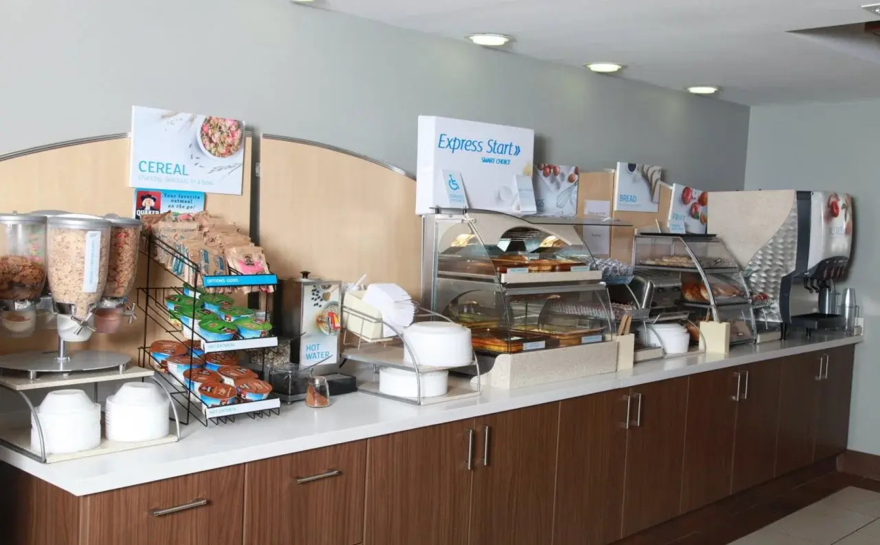 Holiday Inn Express Hotel & Suites Chattanooga-Hixson by IHG