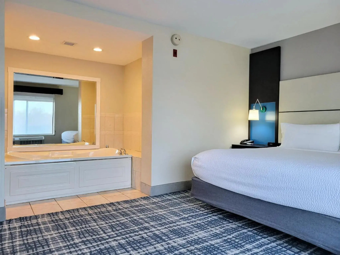 Holiday Inn Belcamp - Aberdeen Area by IHG