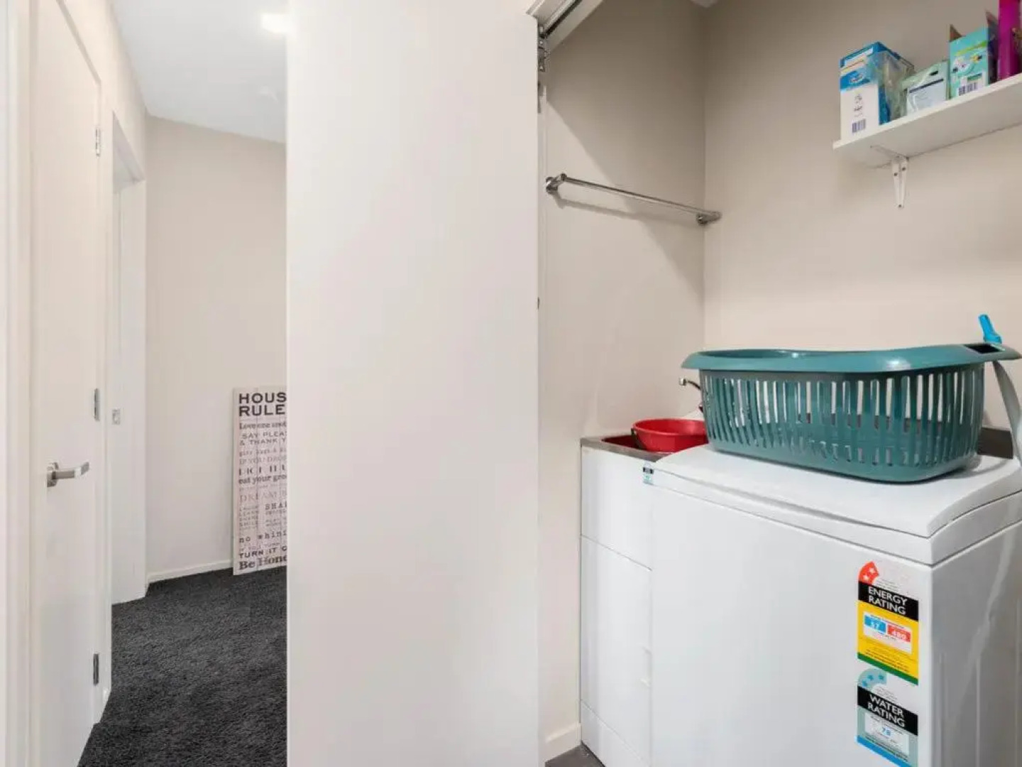 Pisa Oasis - Cromwell Holiday Home