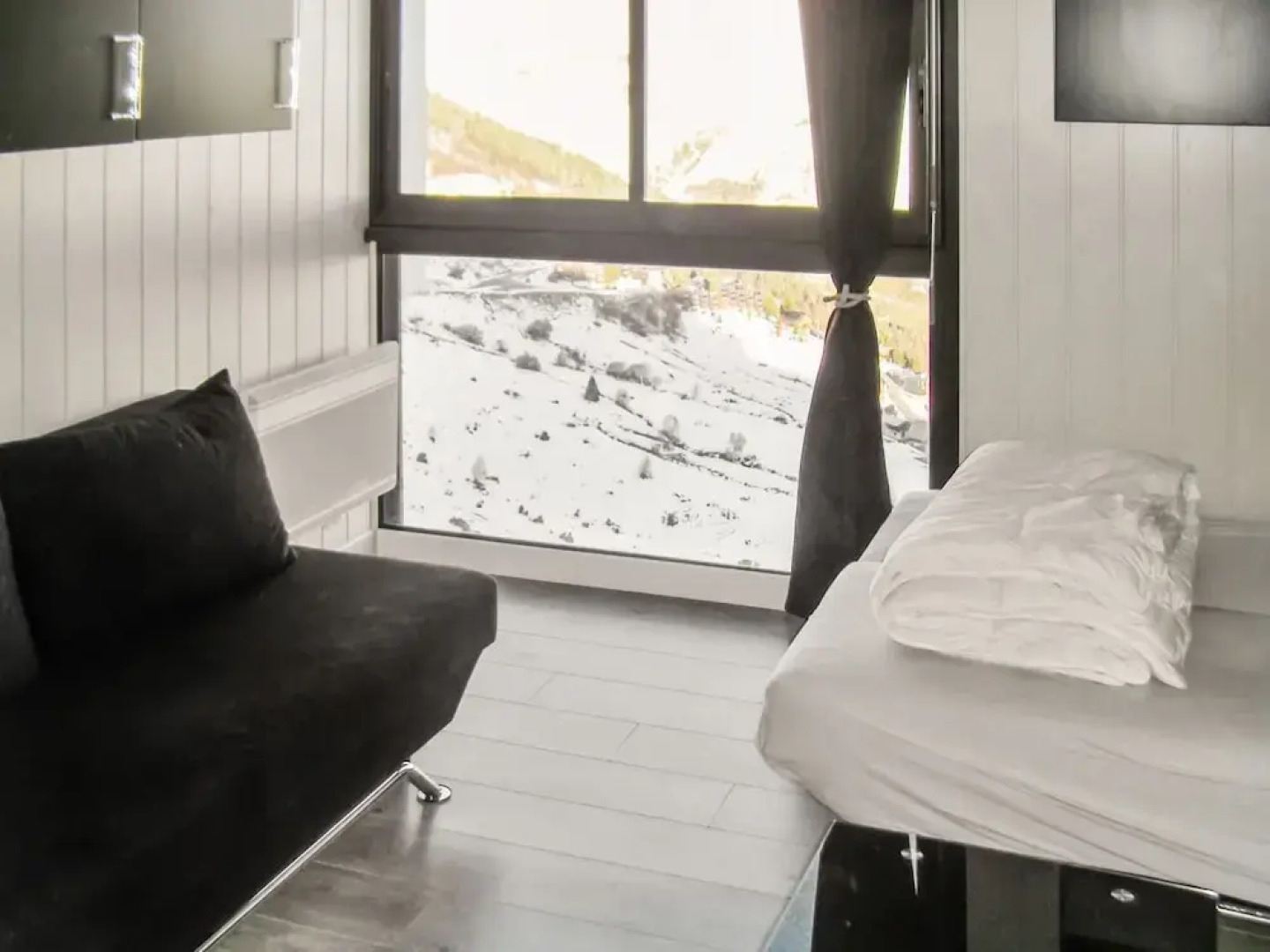 Studio in Saint-lary-soulan, With Wonderful Mountain View and Wifi - 1