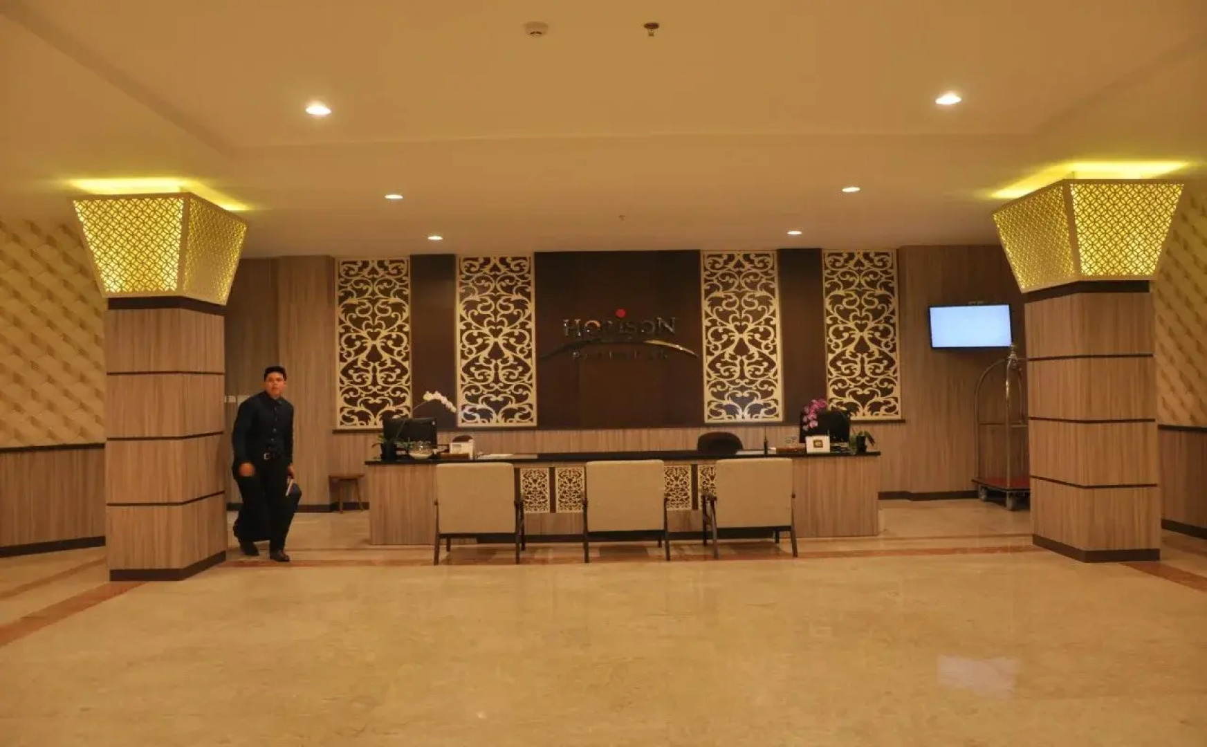 Ascent Premiere Pasuruan