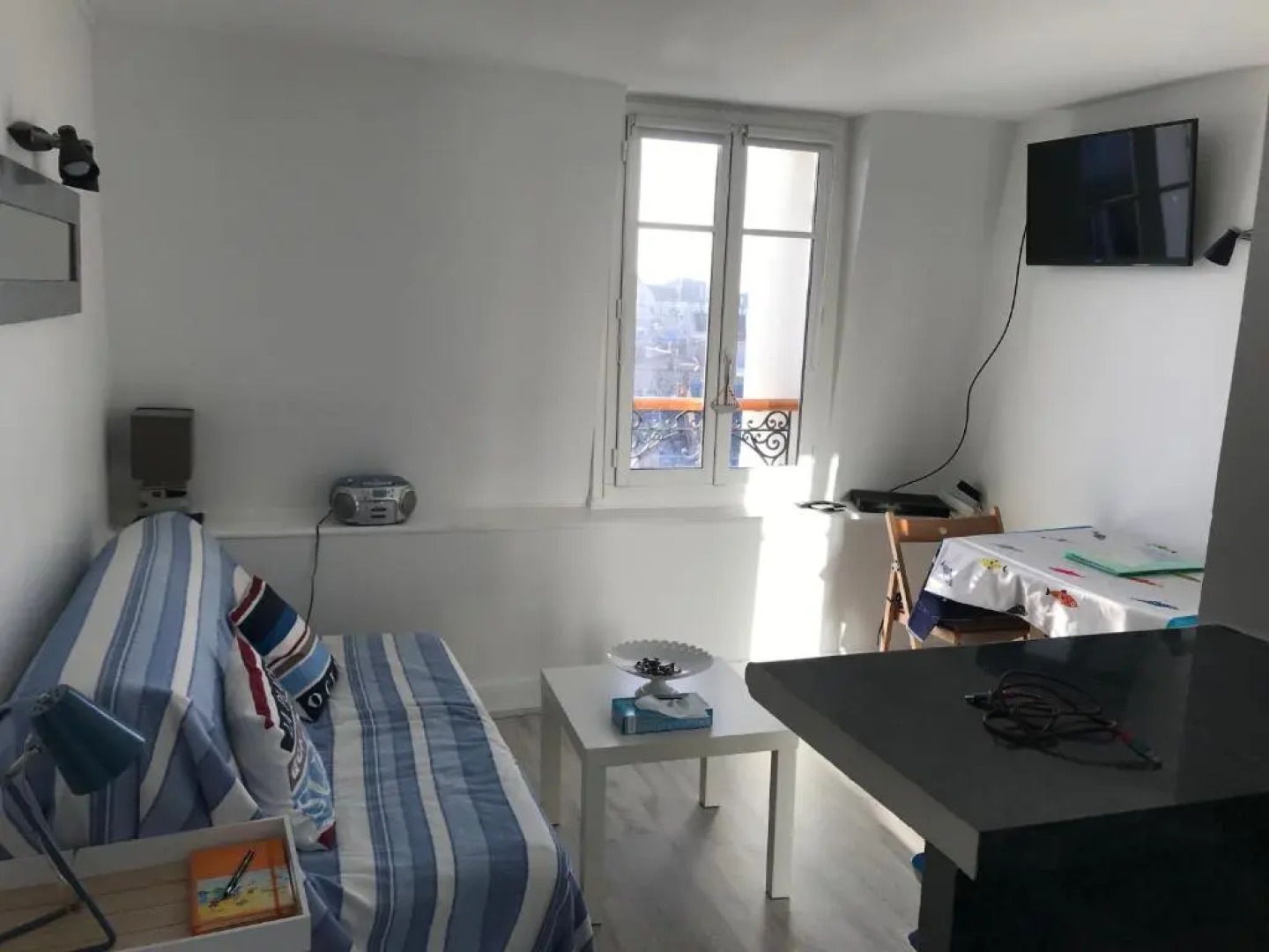 Le Cocooning T2 rénové et 5min à pied de la mer au cœur de Trouville