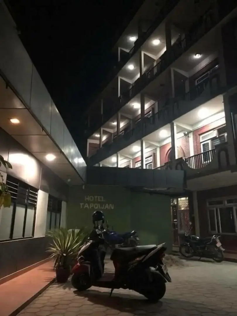 Oyo 472 Hotel Tapowan And Restaurant