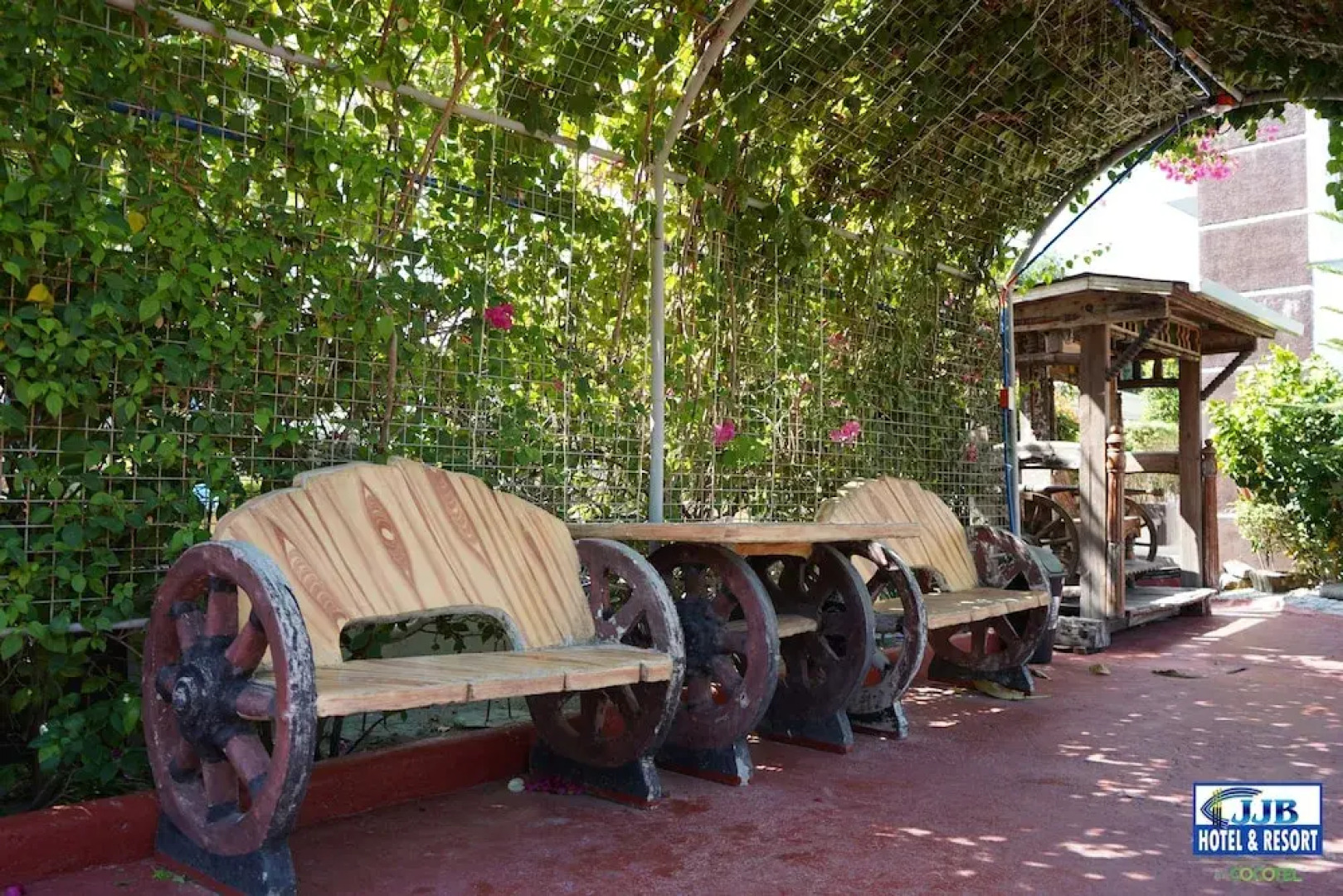 JJB Aquafarm Resort by Cocotel