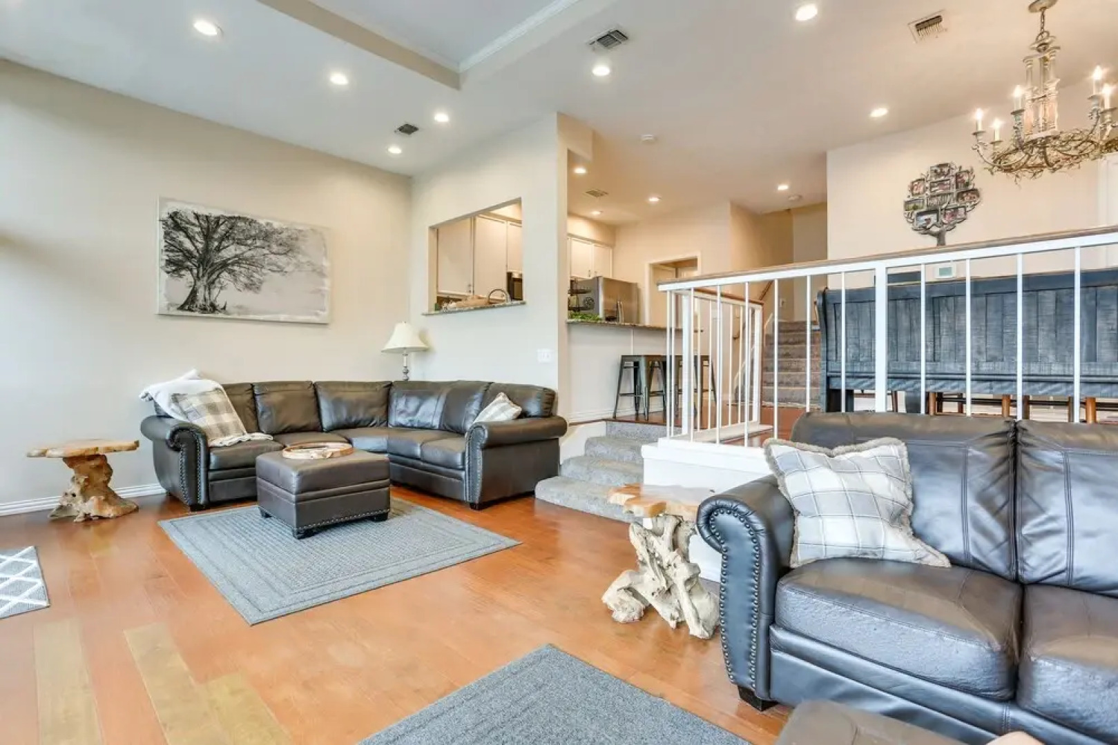 Lakefront Townhome in Pottsboro: Pets Welcome!