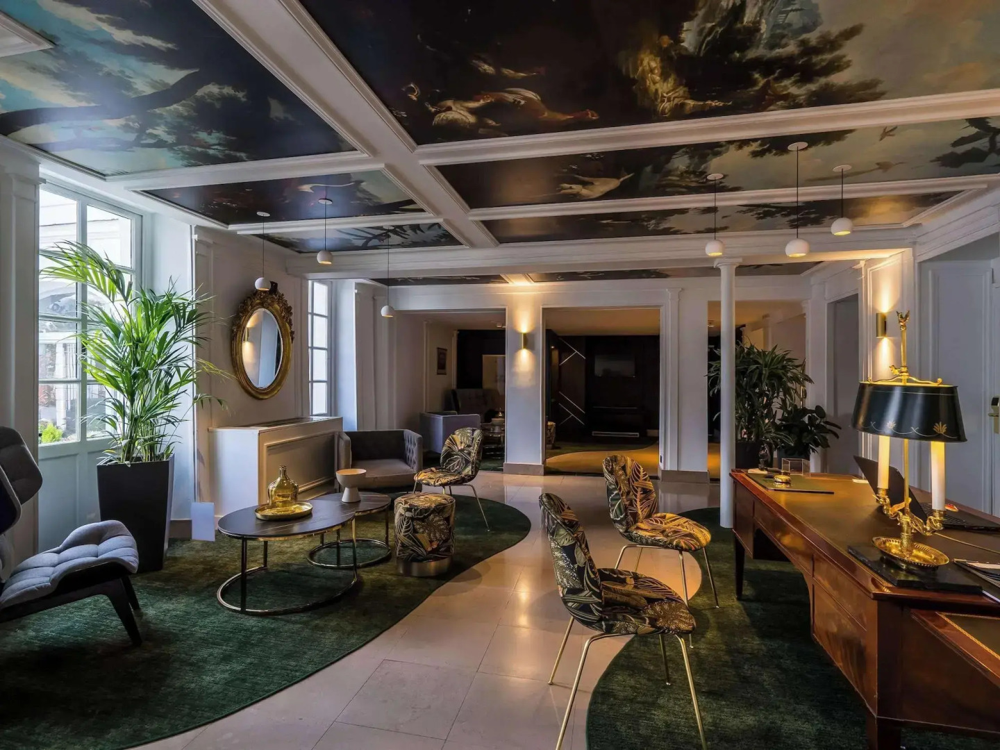 Aigle Noir Hotel Fontainebleau -  MGallery Collection