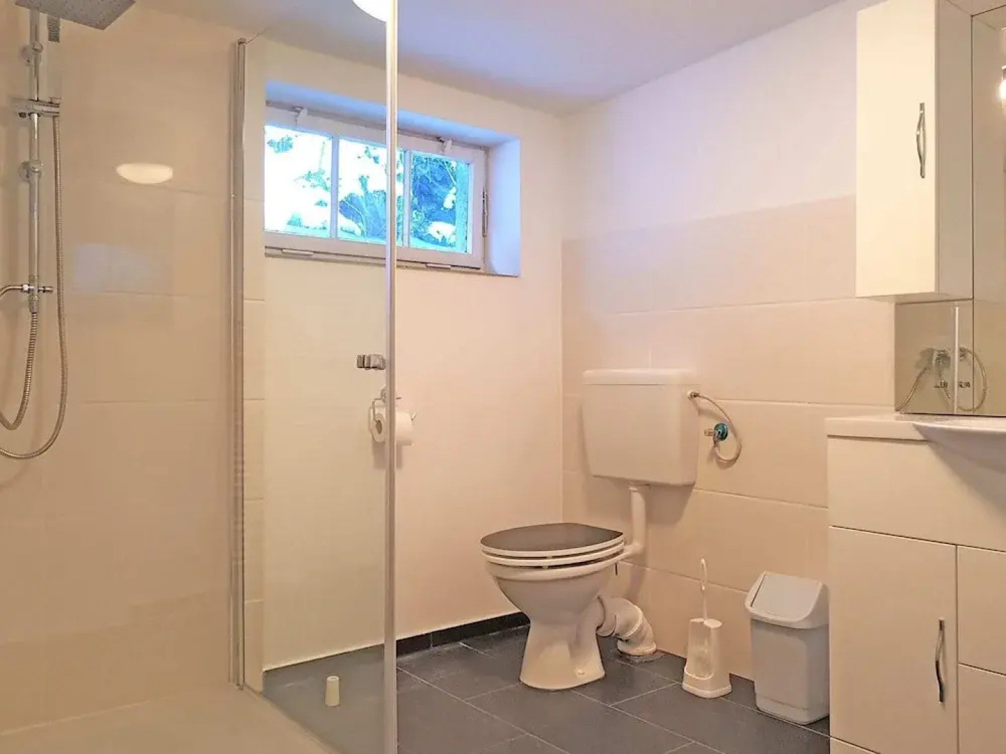 Spacious Apartment in Upper Harz near River