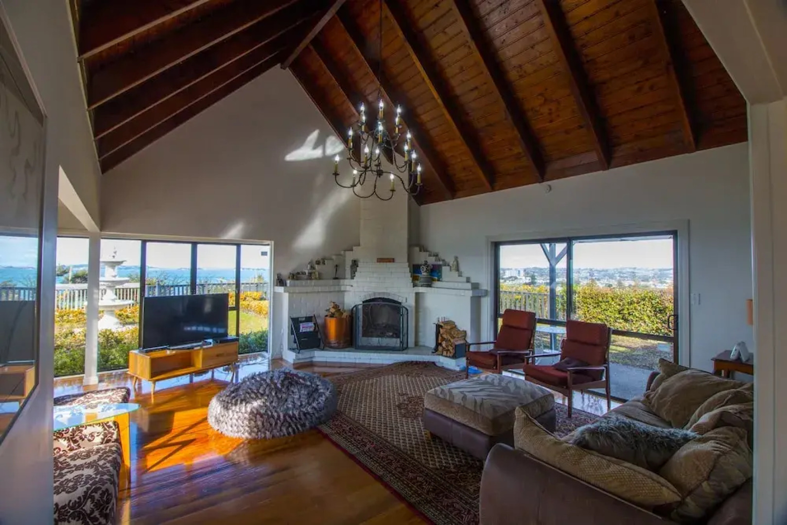 Orewa Cliff Top Holiday Home