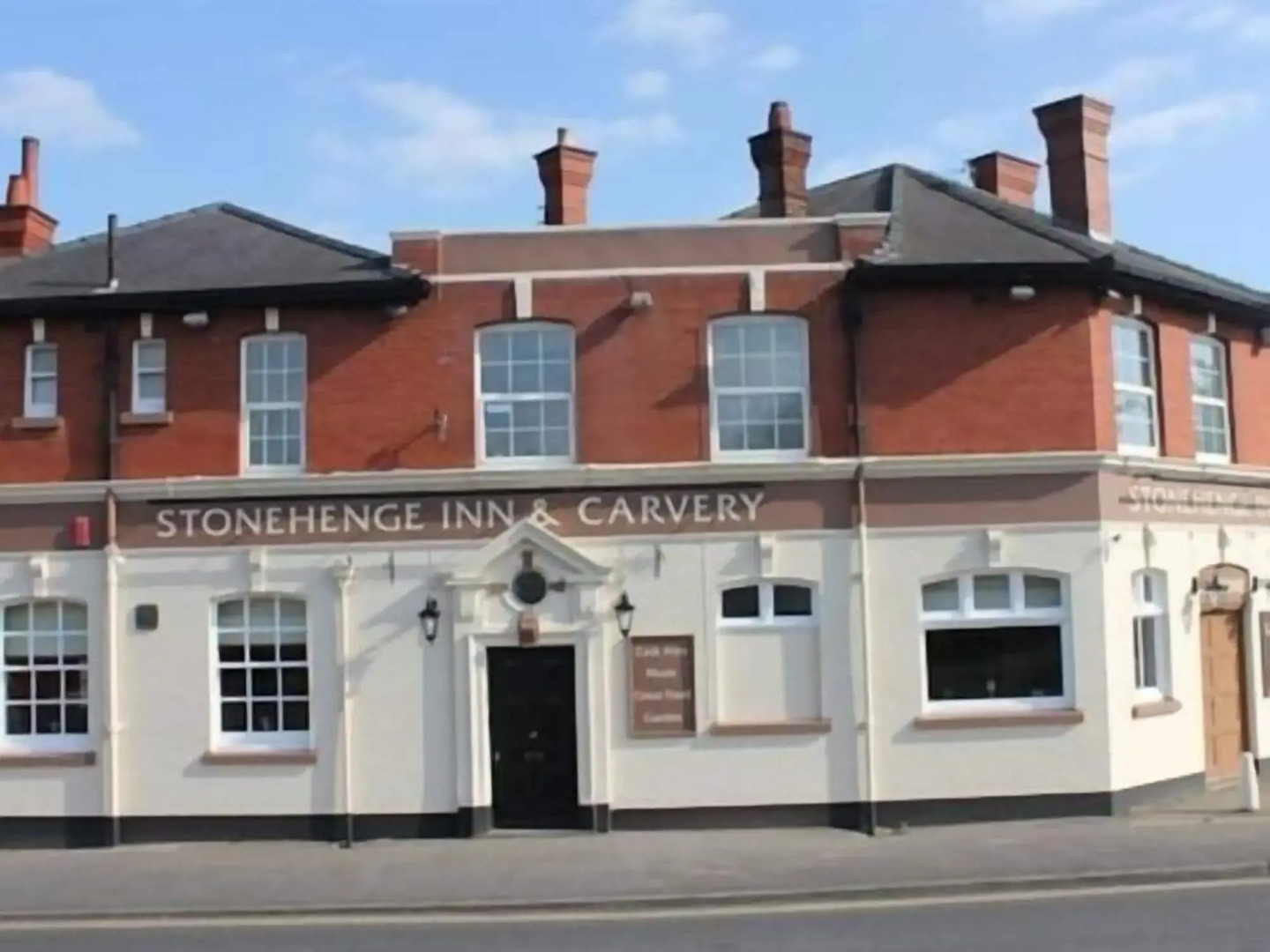 Stonehenge Inn