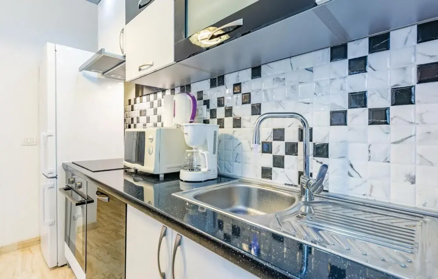 Nice Home in Rovinjsko Selo With Wifi and 4 Bedrooms