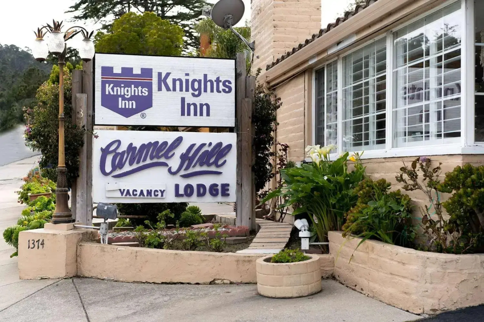 Carmel Hill Lodge