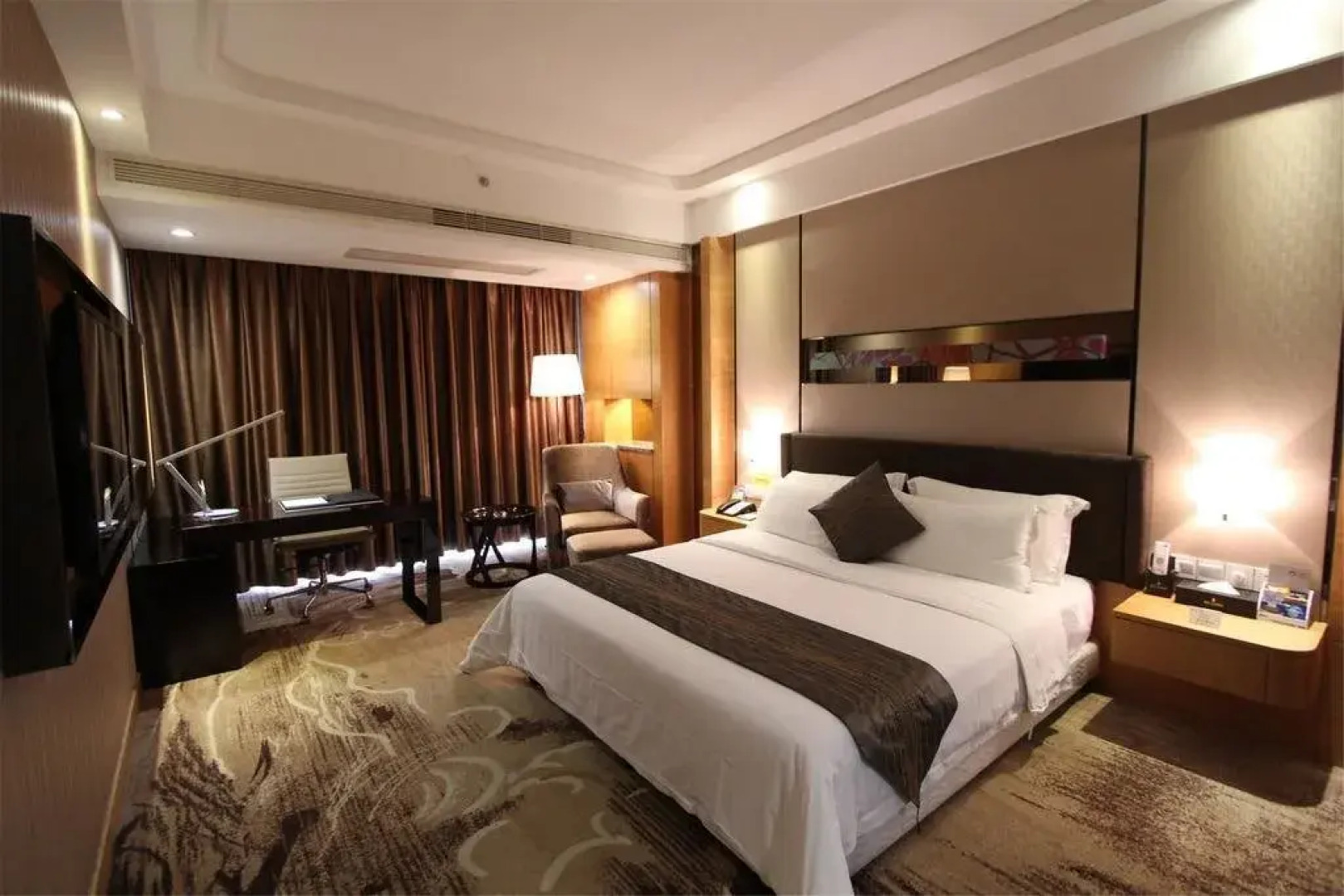 Austin Park Lane Hotel