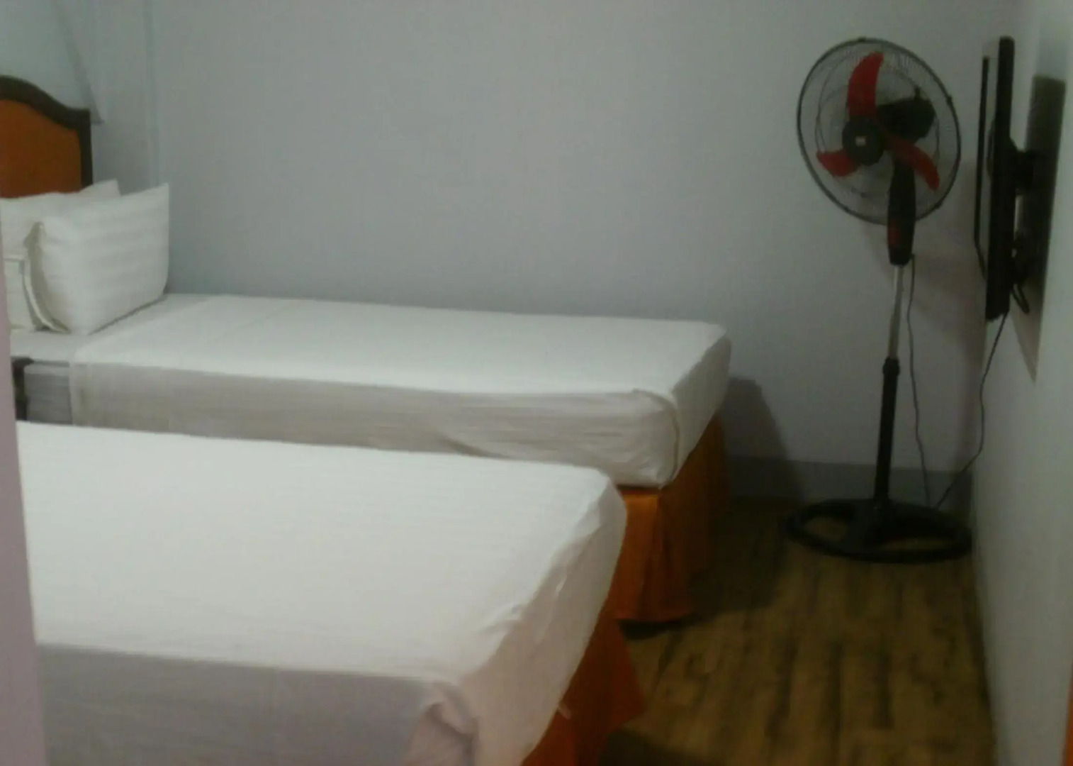 Malapascua Legend Water Sports & Resort