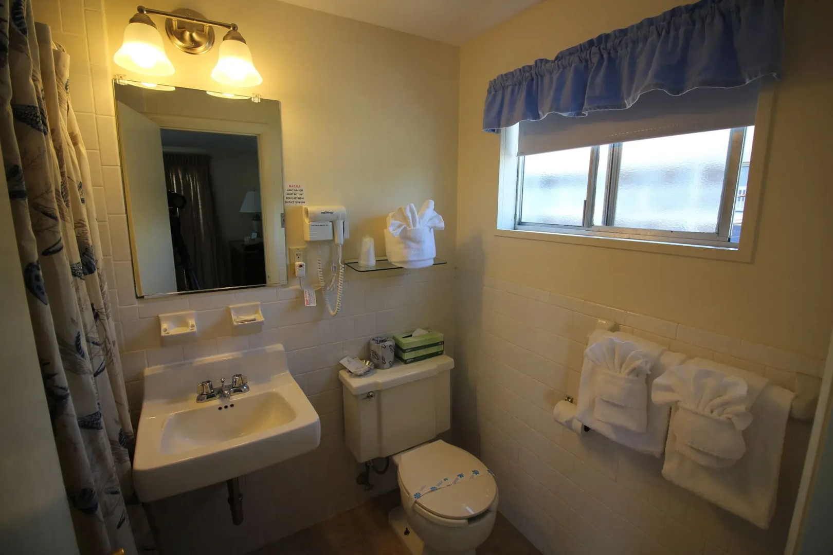 Ocean Street Inn on Hyannis Harbor