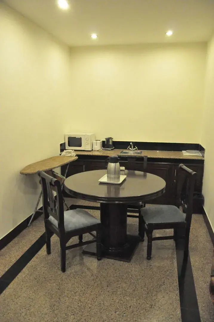 Green n Breeze Resort & Spa Mussoorie