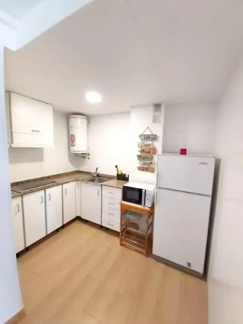 Apartment With one Bedroom in Francàs, With Wonderful Mountain View - Near the Beach