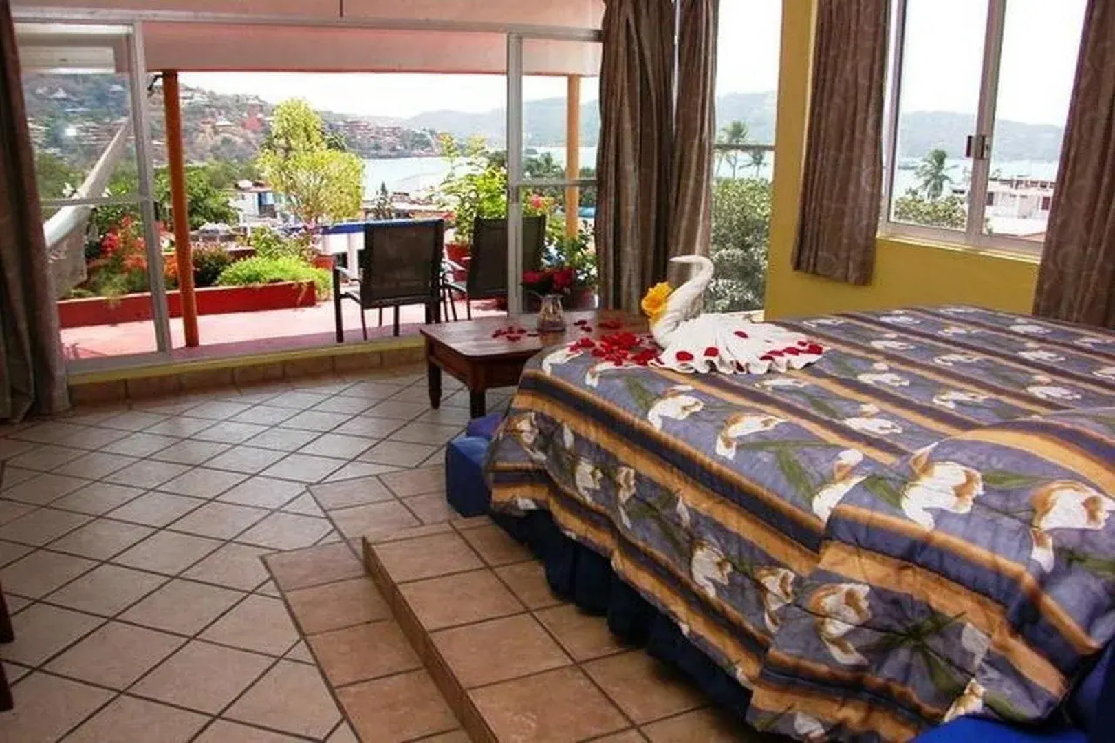 Hotel Zihuatanejo Centro