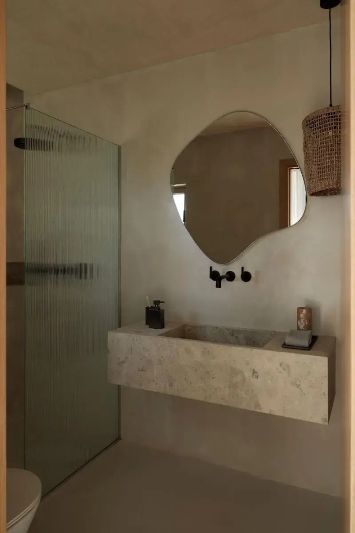 ADĀMA–A Signature Collection by Zálo-Adults Only