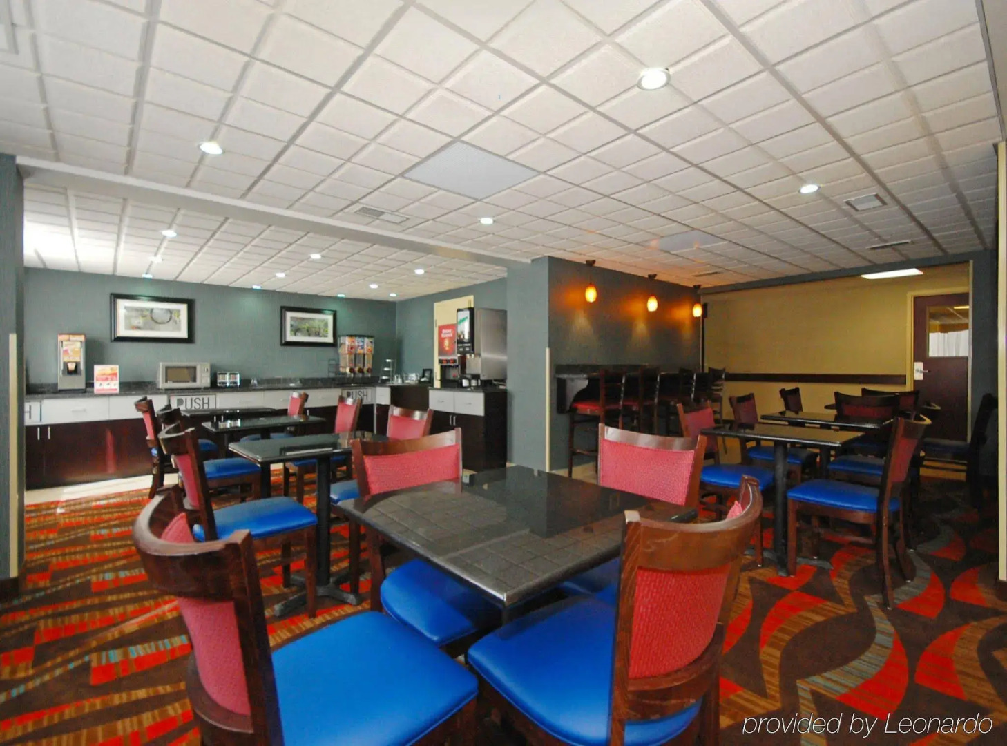 Best Western Dutch Valley Inn