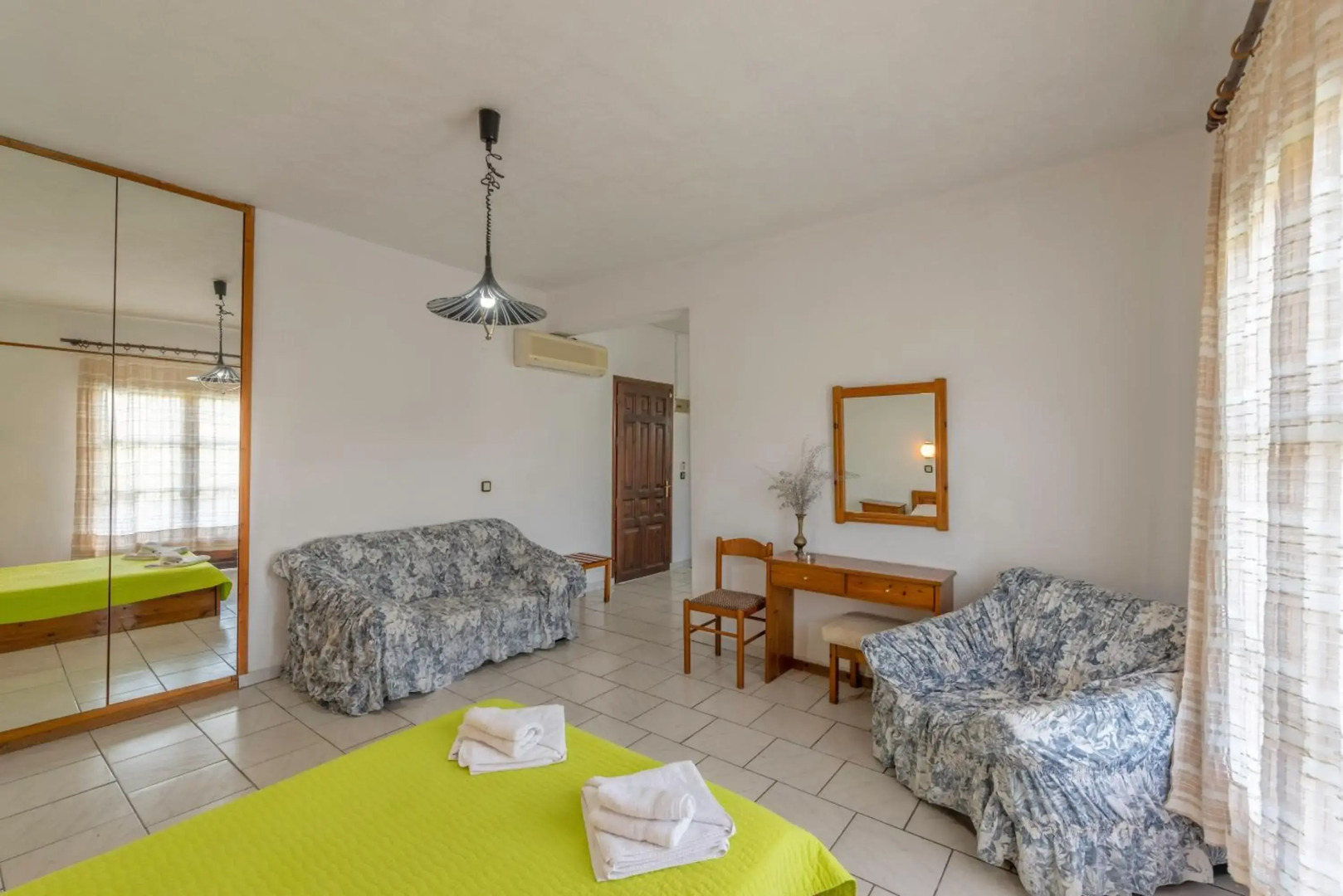 Filosxenia Natasa Hotel