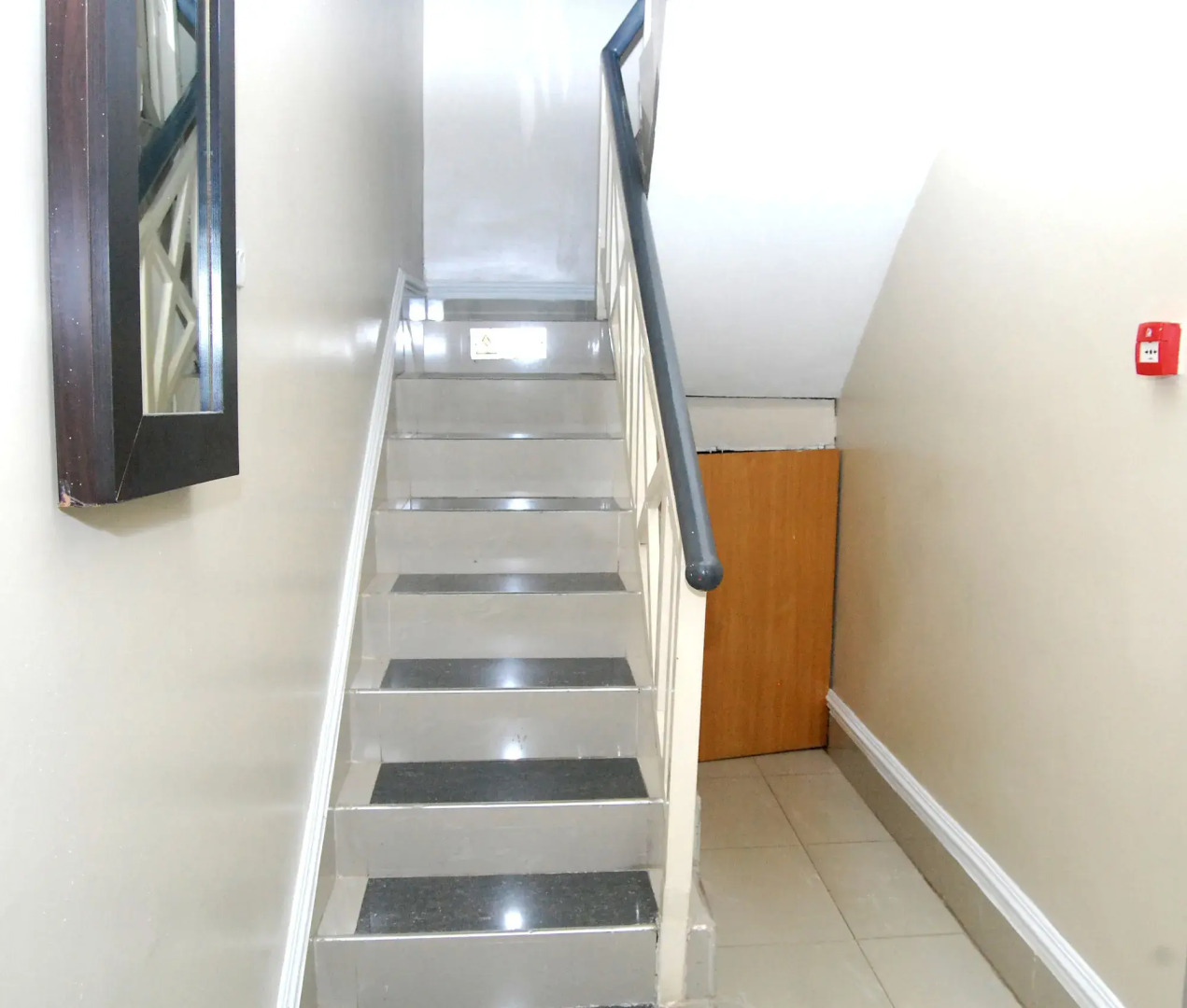 Primal Hotel Ikeja GRA