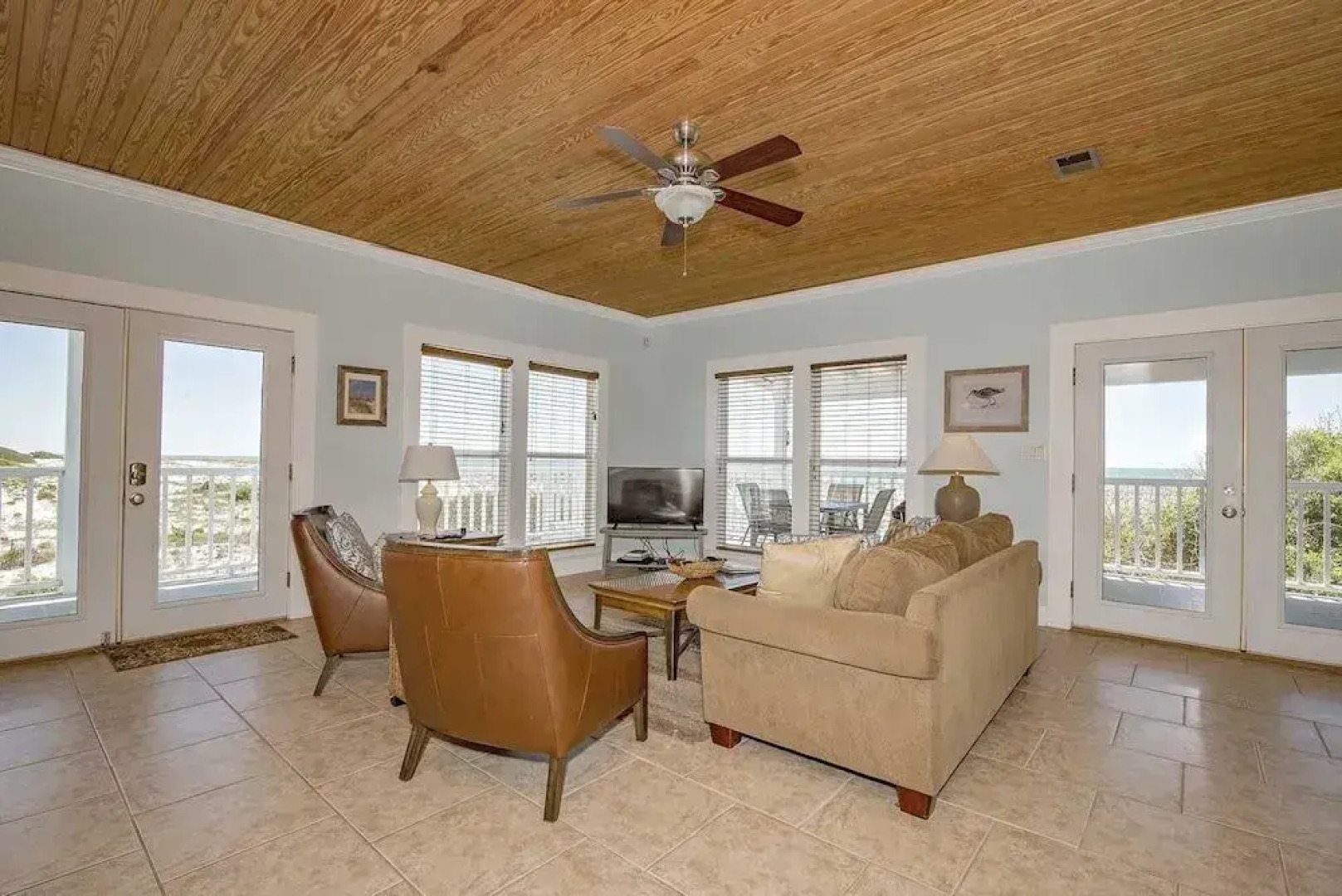 Dune Refuge 3 Bedrooms 2.5 Bathrooms Home