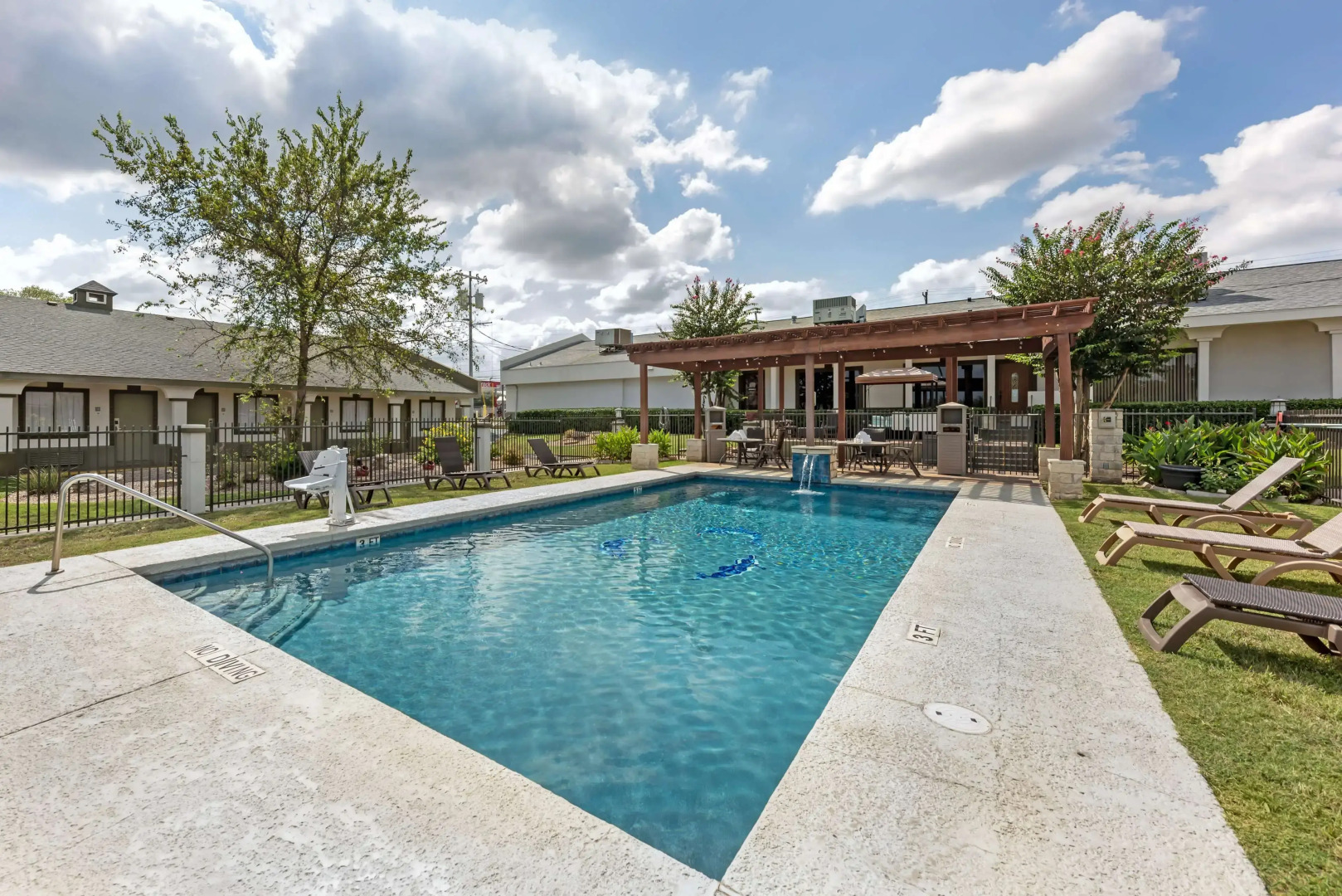 Best Western Post Oak Inn