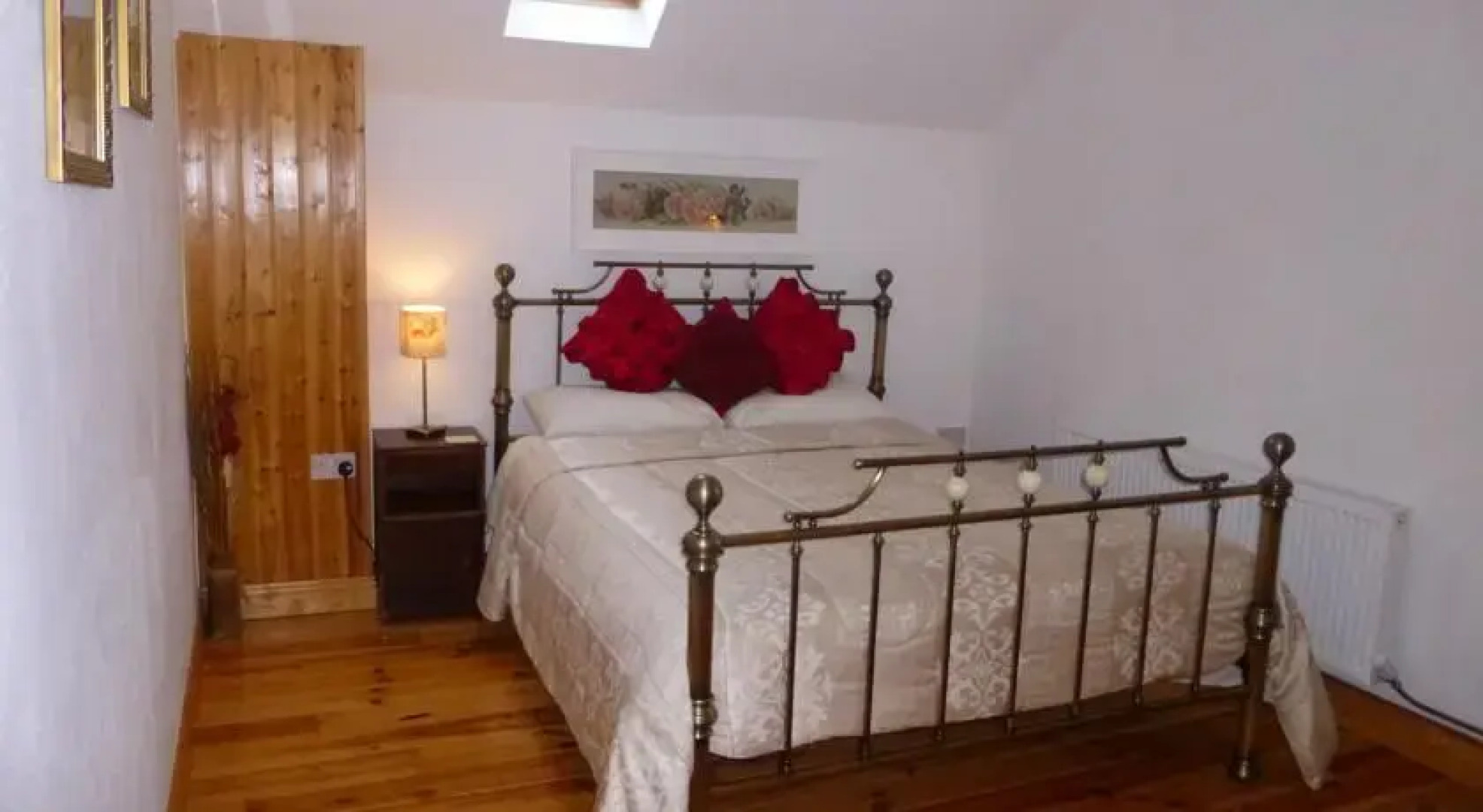 Belan Lodge - Courtyard Accommodation,"The Francis Richard"