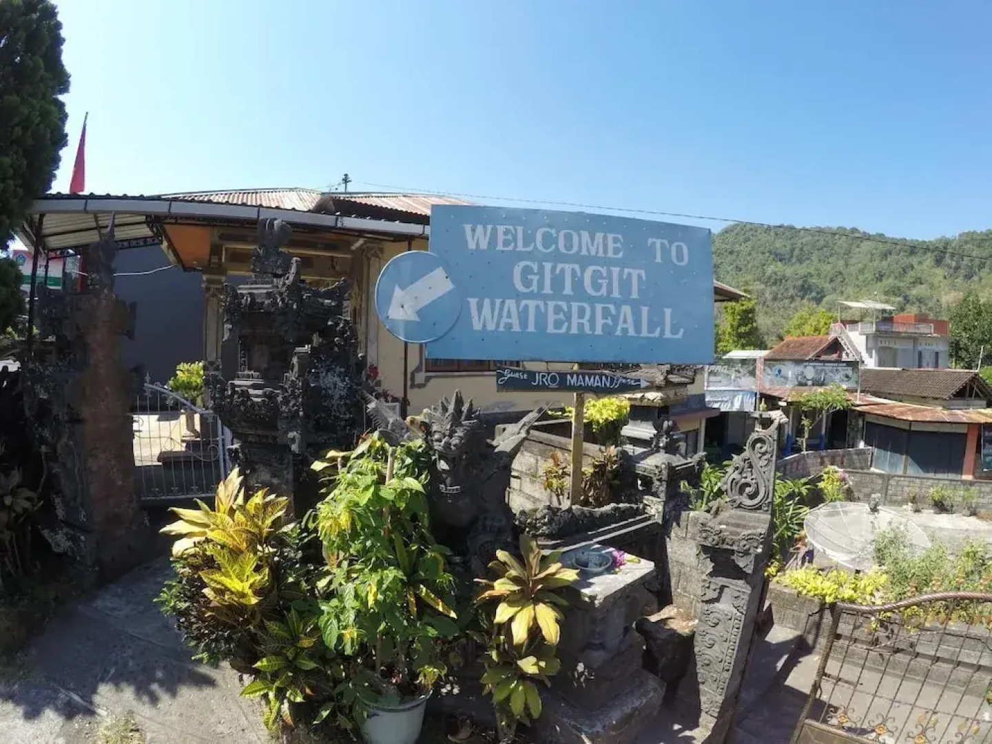 Jro Maman Guest House