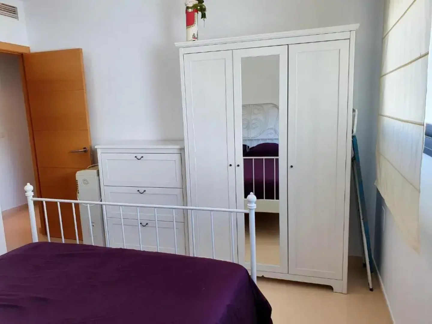 Velez Nazari Lugar20