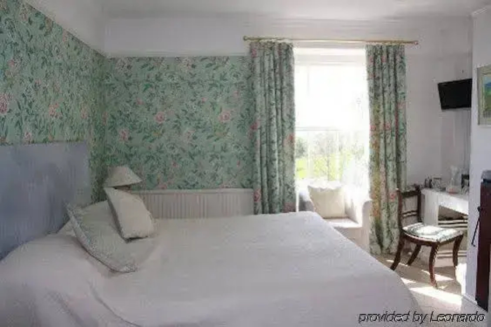 Woodlands Country House