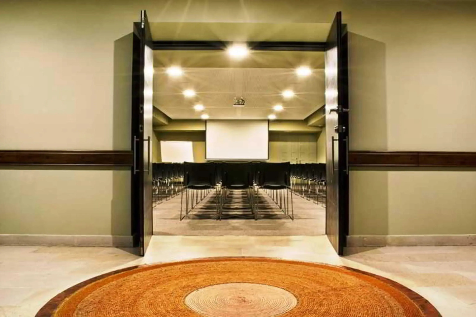 Movich Casa del Alferez