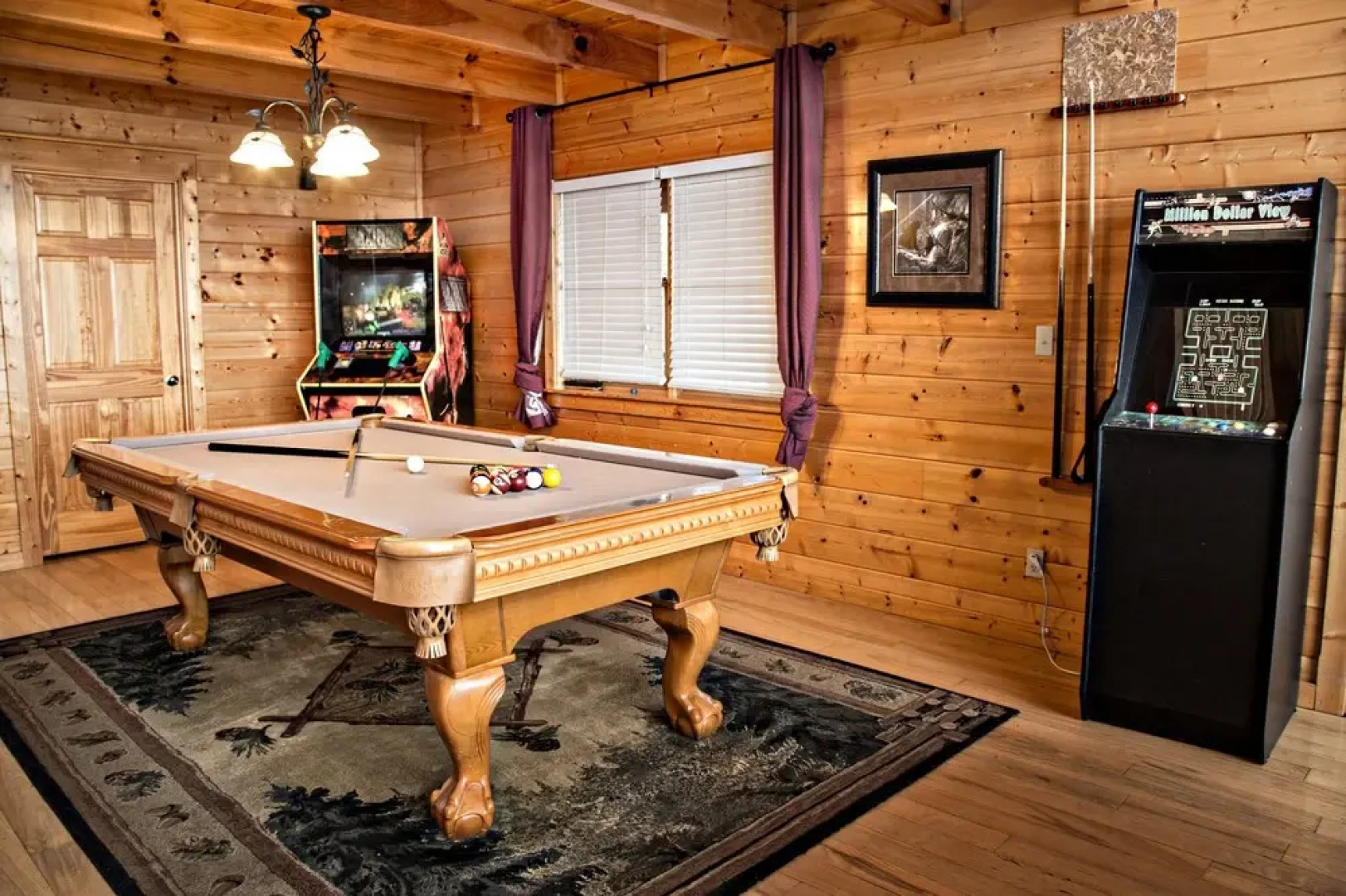 Million Dollar View - Four Bedroom Cabin