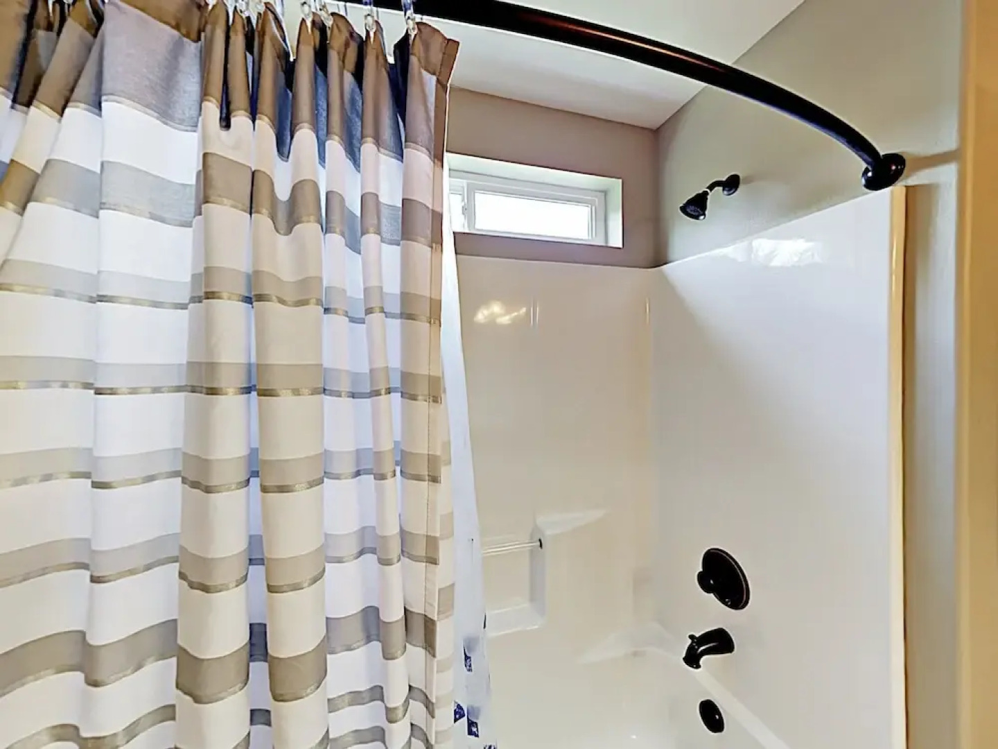 30015 Cloverdale - 4 Br Home