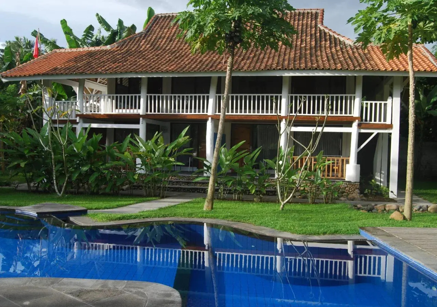 Pondok Anggrek Putih