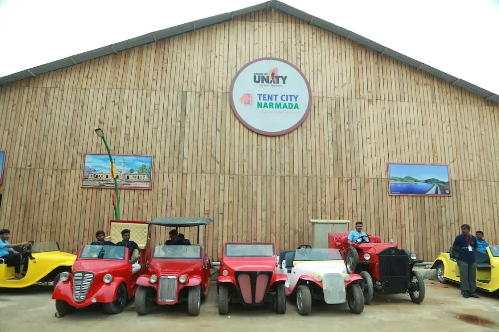 Praveg Tent City Narmada, Statue of Unity